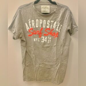 Aeropostale Gray Tee with Red "Surf Shop" Graphic